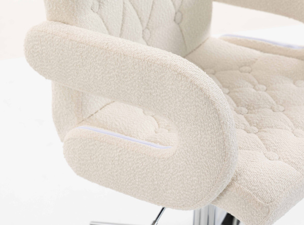 FOTEL HR8404K KREMOWY BARANEK CHROMOWANA PODSTAWA