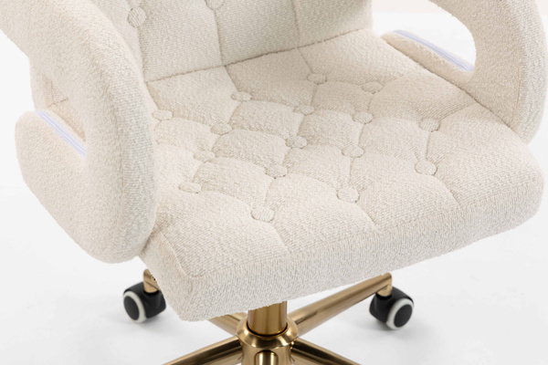 FOTEL HR8404K KREMOWY BARANEK ZŁOTA PODSTAWA