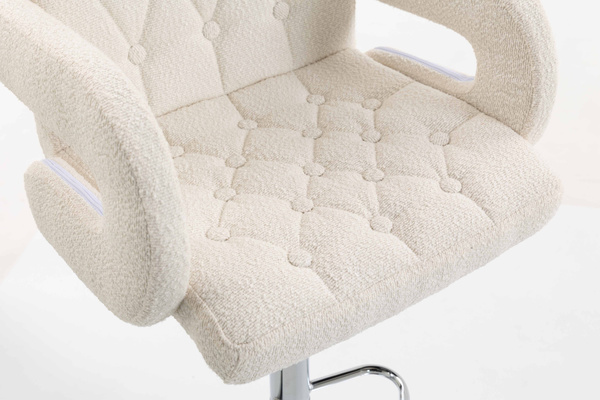 FOTEL HR8404W KREMOWY BARANEK CHROMOWANA PODSTAWA